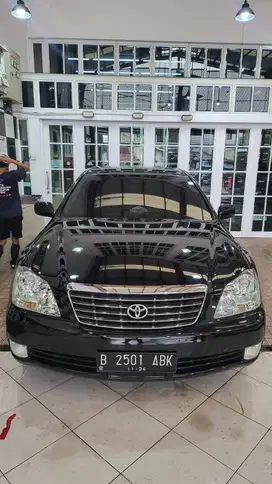 Toyota Royal Crown Saloon 2005 hitam black Crown 2006 royal 2007 bu