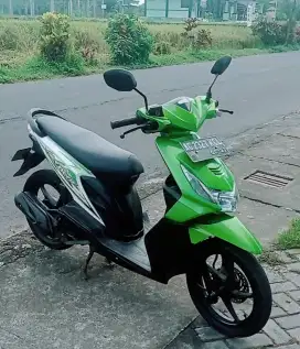 Dijual honda beat warna hijau putih AG Blitar surat lengkap pajak baru