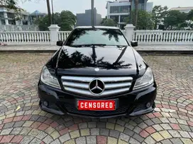 Jual Mercedes Benz C200 CGI 2012 Facelift - Tinggal isi bensin