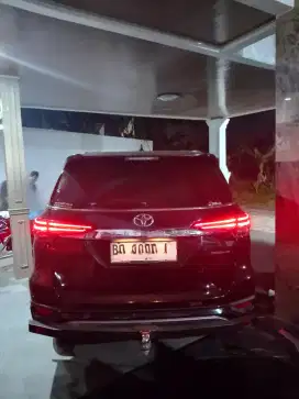 Bismillah Dijual Fortuner vrz trd 2017 warna hitam