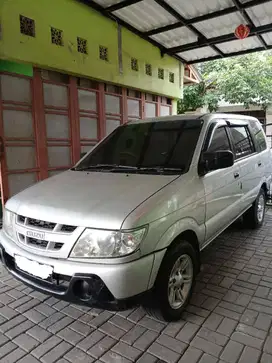 Isuzu Panther 2008 MT Diesel – Mesin Oke, Surat Lengkap, Siap Pakai