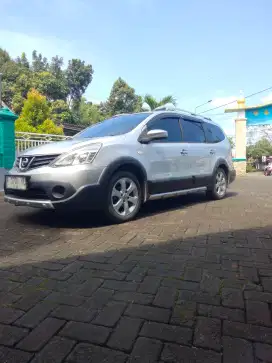 Grand Livina X gear 2013 Metik