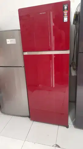 Dijual kulkas 2pintu jumbo merk polytron ori