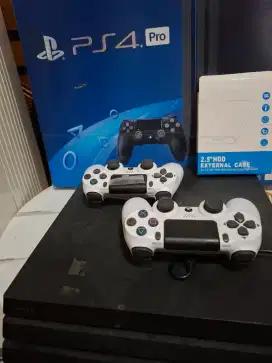 Dijual PS 4 pro ori kapasiatas 2TB