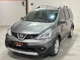 DP 4Jt.. Nissan Grand Livina X-Gear M/T 2017.. eNHa garage Semarang..