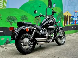 Suzuki Intruder 250 VL250 Rare Item Like New