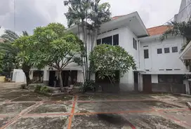 Disewakan Bangunan Kommercial Raya Diponegoro Surabaya Pusat