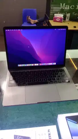 siap tampung macbook pro macbook Air kondisi bagus atau rusak