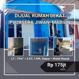 Rumah di Dekat Pujasera Jiwan