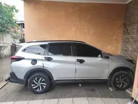 Di jual toyota rush type g 2021 m/t km 30 rb plat genap bekasi timur
