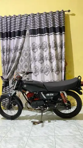 YAMAHA RX KING cobra Thun 89