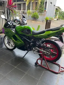 Dijual Ninja RR
