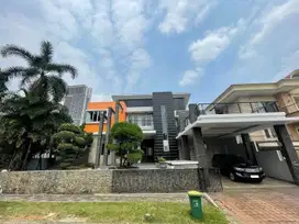 Dijual Rumah Furnished di Taman Telaga Golf BSD, Tangerang Selatan