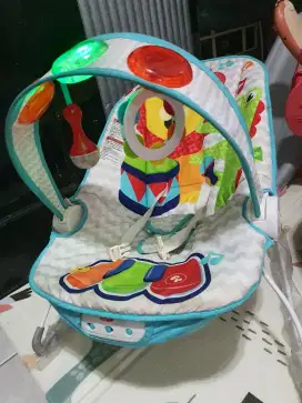 Bouncer FisherPrice Kick & Play Musical