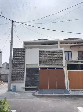 hunian 2 lantai lokasi strategis di cibinong