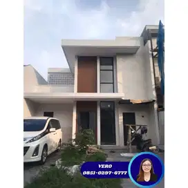 DISEWAKAN Rumah Alam Sutera Rumah Baru Siap Huni  Luas tanah 136m²