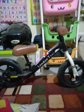 Jual sepeda pushbike london taxi good condition
