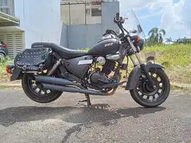 Benelli Motobi 200 EFI !!LOW KM!!