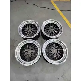 Dijual Velg Second Replika Rays 21A Ring 18 Lebar 8,5 ET 22