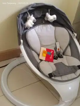 Ayunan baby swing babyelle like new