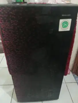 Kulkas Sharp 1 pintu