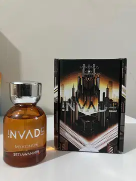 Mykonos Invade Preloved