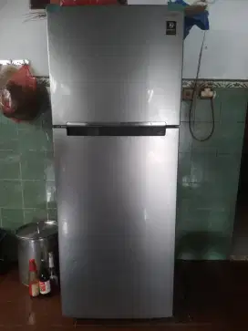 Jual kulkas second + nego santai