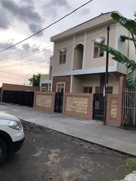 Rumah dan kost paviliun sangat strategis  monjali dlm ringroad