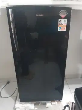FREEONG Kulkas Sanken 1 Pintu Gagang SK-G