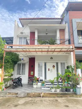 DIJUAL RUMAH VILLA BAMBU WULUNG BAMBU APUS CIPAYUNG JAKARTA TIMUR