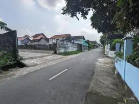 Tanah Jogja Sleman SHMP Posisi Hook Siap Bangun Kos Villa Homestay
