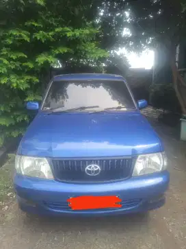 Kijang Kapsul 2000