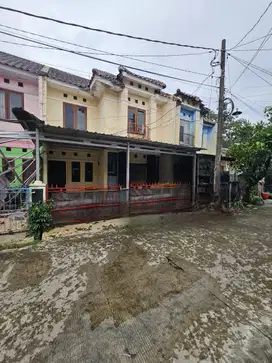 SUPER NEGO! Rumah Dijual Cilangkap, Pesona Laguna. Akses LEBAR