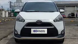 TDP 7,JT Toyota Sienta 1.5 G Bensin-MT Putih 2017