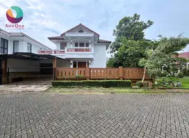 Dijual cepat rumah hoek 2 lantai lokasi strategis dekat pintu tol