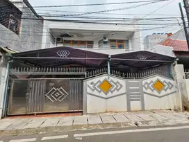 RUMAH GANG KELINCI PASAR BARU SIAP HUNI