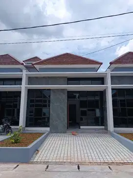 Rumah 1 Lantai Siap Huni Dalam Cluster Nempel Jaksel Cipadu Laranga