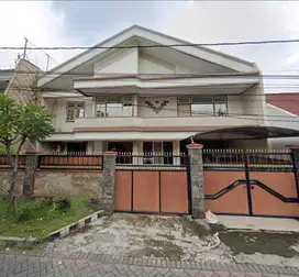 Rumah Darmo Permai Selatan Lokasi Komersial Cocok Untuk Usaha