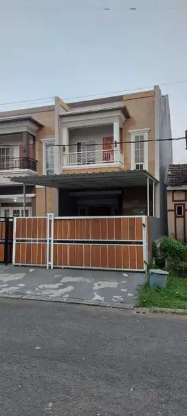 Dijual Cepat Rumah 2 Lantai di Citra Raya