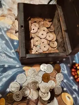 Paket hemat uang kuno