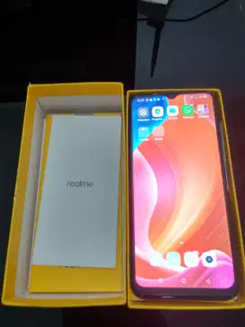 Realme C12 3/32 Pemakai