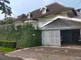 Dijual Rumah Terawat Mewah Lux Setrasari Pasteur Bandung Utara SHM