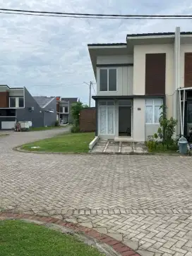 JUAL RUMAH. HUNIAN NYAMAN BUAT KELUARGA