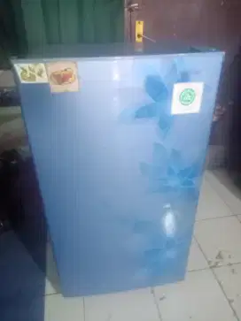 kulkas 1 pintu merk sharp