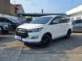DP MURAH - Toyota Kijang Innova 2.0 Venturer Bensin-AT 2017