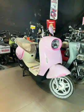 SEPEDA LISTRIK VARILUX CREDIT BISA SYARAT KTP AJA