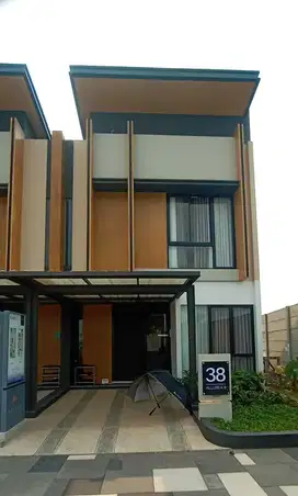 Dijual Rumah 2Lt, Modern & Mewah, Township 1100 Ha, dkat bandara Soeta