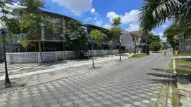 Disewakan Bangunan Resto di Merr
