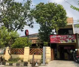 Rumah Tengah Kota di Jl. Badak Raya Pandeanlamper Gayamsari Semarang