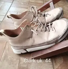 Dijual Sepatu Ori Branded